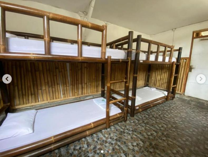 Backpacker Kawah Ijen Hostel Banyuwangi  Exterior photo